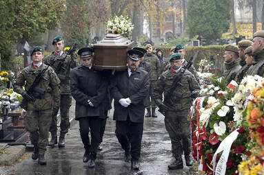 POŻEGNANIE LEGENDY SIATKÓWKI - galeria zdjęć z uroczystości pogrzebowych Tomasza Wójtowicza