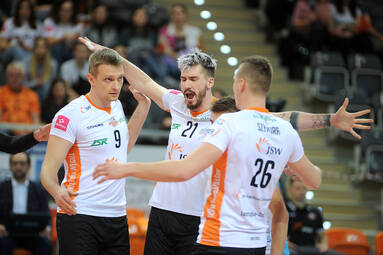 Jastrzębski Węgiel sprzeciwia się przemocy wobec kobiet. Siatkarze w kampanii „Biała wstążka”