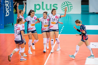 Zdjęcia z meczu o półfinał TAURON Pucharu Polski Grot Budowlani Łódź - Energa MKS Kalisz