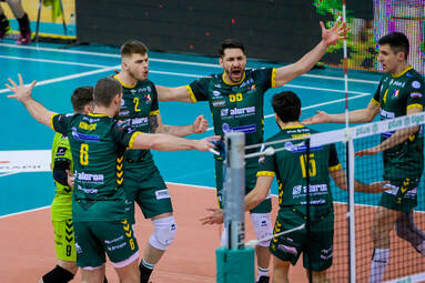 Zdjecia z meczu BBTS Bielsko-Biała - Aluron CMC Warta Zawiercie