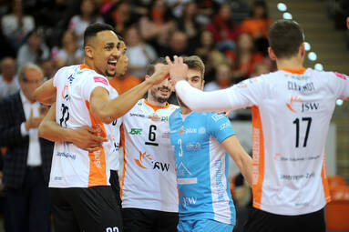 Finalista Ligi Mistrzów rozpoczyna fazę play off PlusLigi
