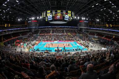 Najlepsza liga gra w najlepszych halach w Europie