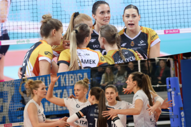 TAURON Puchar Polski siatkarek. UNI Opole i ITA TOOLS Stal Mielec grają o przepustkę do finałów