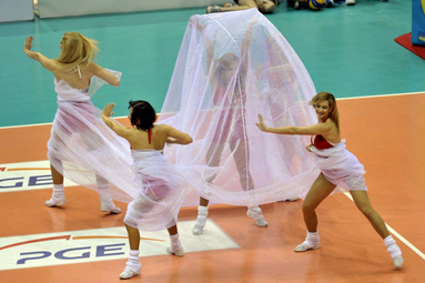 Siatkówka w strefie zakochanych