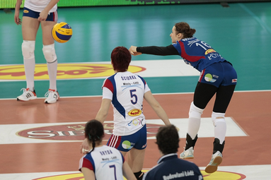 PP: Budowlani wygrali, krakowianki awansowały