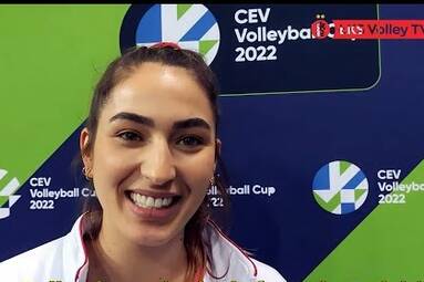 Martyna Grajber i Pietra Jukoski po meczu ze Swietelskym Bekescsaba (CEV Cup) i przed derbami Łodzi