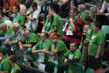 Impel nadal bez straty seta