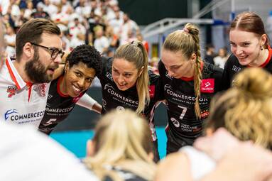 Łatwe zwycięstwo ŁKSu Commercecon Łódź w Nowym Dworze Mazowieckim [ZDJĘCIA]