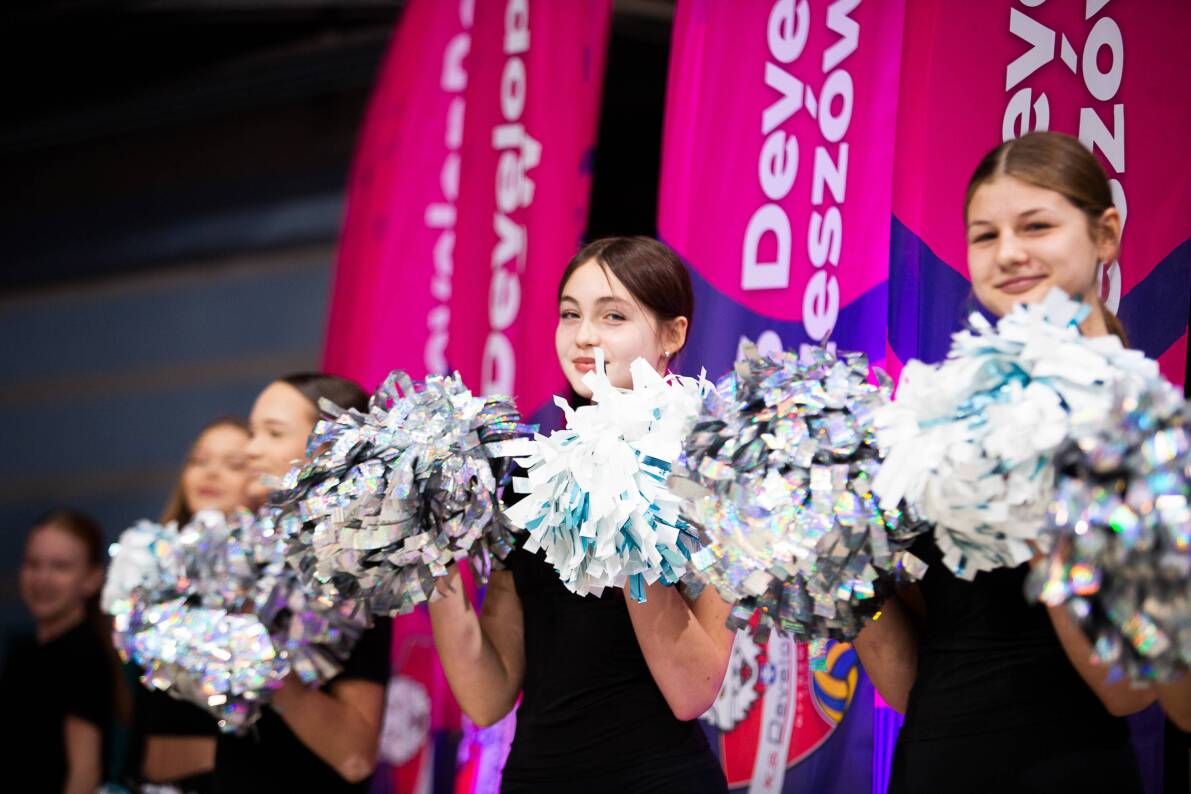 KS DevelopRes nie do zatrzymania. Rzeszowianki wciąż ma szczycie [ZDJĘCIA]