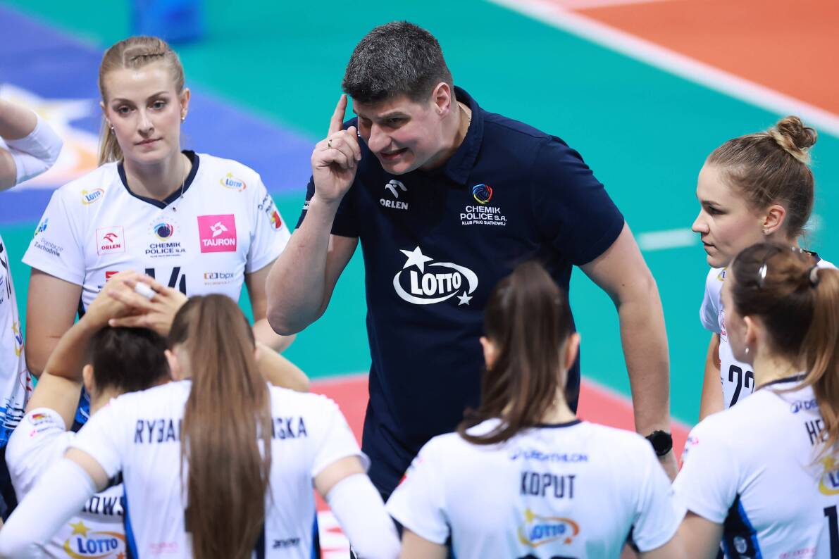 Trzy punkty w meczu z #VolleyWrocław trafiają na konto LOTTO Chemika [ZDJĘCIA]