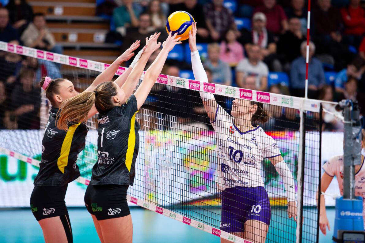 DevelopRes twardo na czele, PGE Budowlani derbowym ciosem – 8. kolejka TAURON Ligi namieszała w tabeli