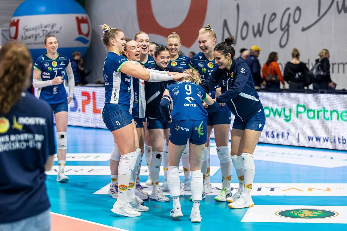EcoHarpoon NOWEL LOS Nowy Dwór Mazowiecki nadal z zerowym dorobkiem. Siatkarki z Bielsko-Białej nie miały litości dla gospodyń [ZDJĘCIA]