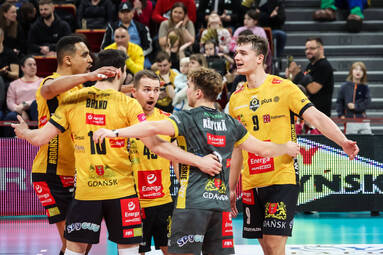 Energa Trefl Gdańsk w trzech setach pokonała PGE GiEK Skrę Bełchatów