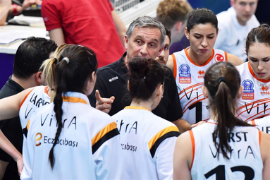 Eczacibasi VitrA w finale Final Four Ligi Mistrzyń