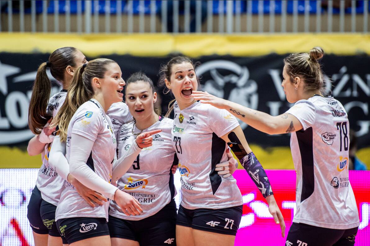 W derbach Kujawsko-Pomorskiego lepsze okazały się siatkarki z Mogilna [ZDJĘCIA]