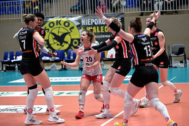 Grypa i kontuzje nie przeszkodziły siatkarkom ŁKS-u Commercecon Łódź wygrać w Mogilnie[ZDJĘCIA]