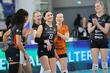 UNI Opole wygrywa w Mielcu