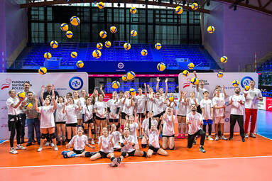 Dzieciaki mogły spotkać się z gwiazdami siatkarskimi w Elblągu [ZDJĘCIA]