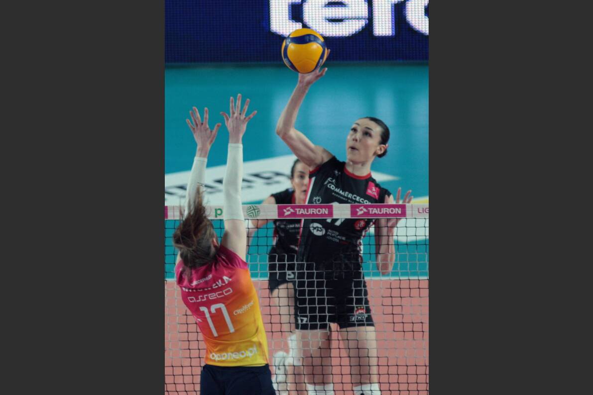 Bardzo wyrównany mecz w Bydgoszczy [ZDJĘCIA]