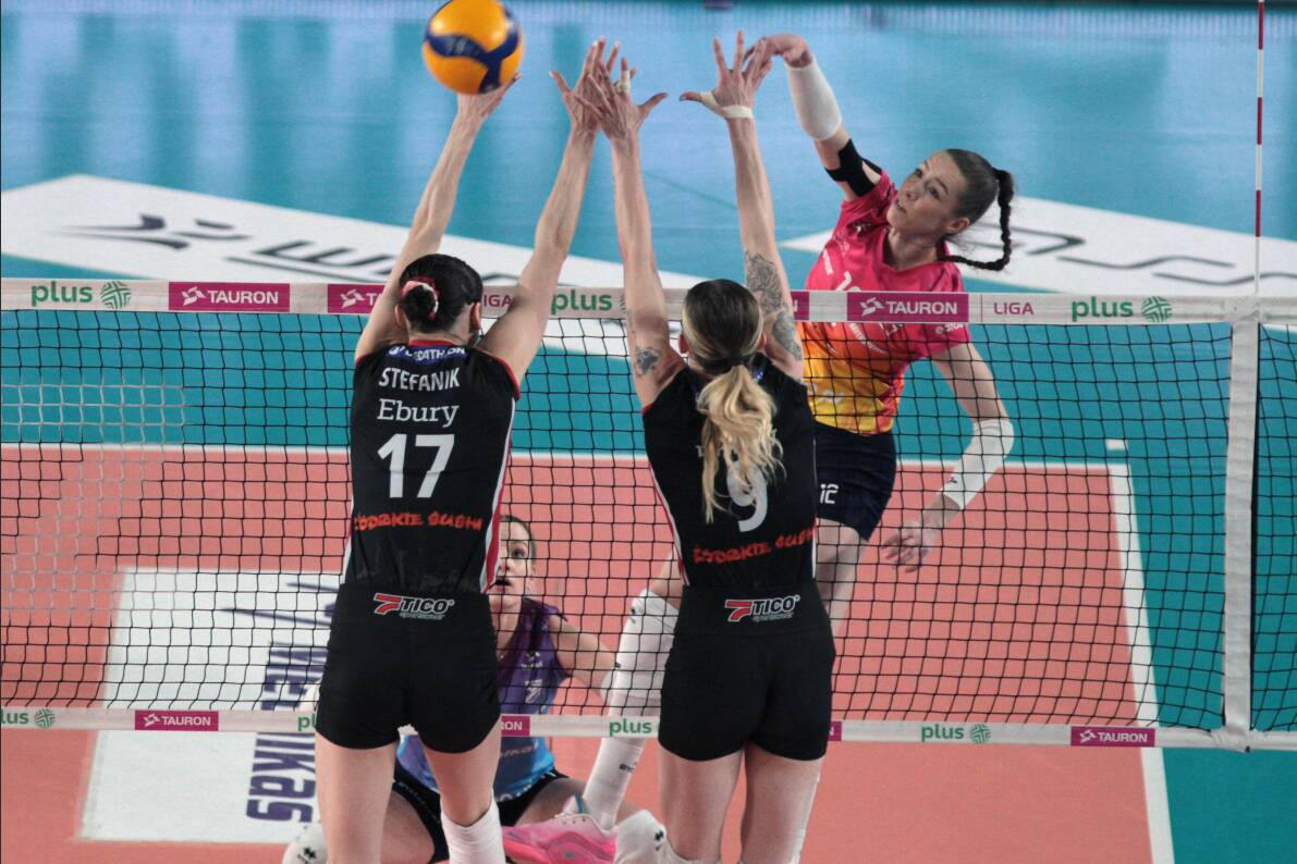 Bardzo wyrównany mecz w Bydgoszczy [ZDJĘCIA]