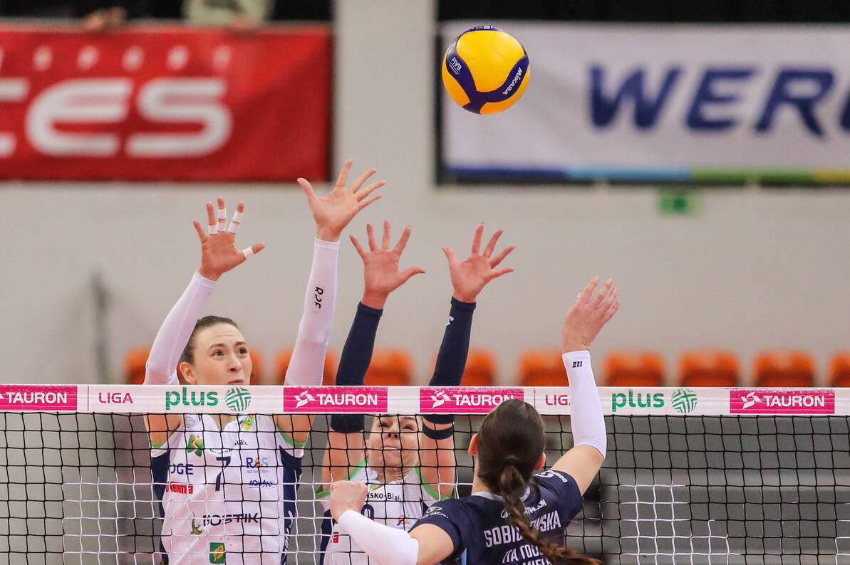 Pięć setów w Bielsku-Białej. BKS BOSTIK ZGO lepszy od ITA TOOLS Stali