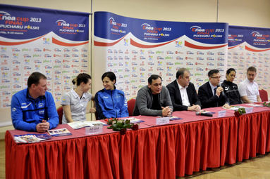 Cały czas dostają kwiatki