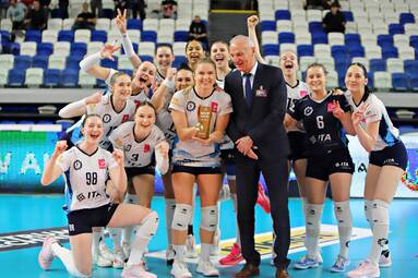 Liderki fazy zasadniczej przegrywają w derbach Podkarpacia [ZDJĘCIA]