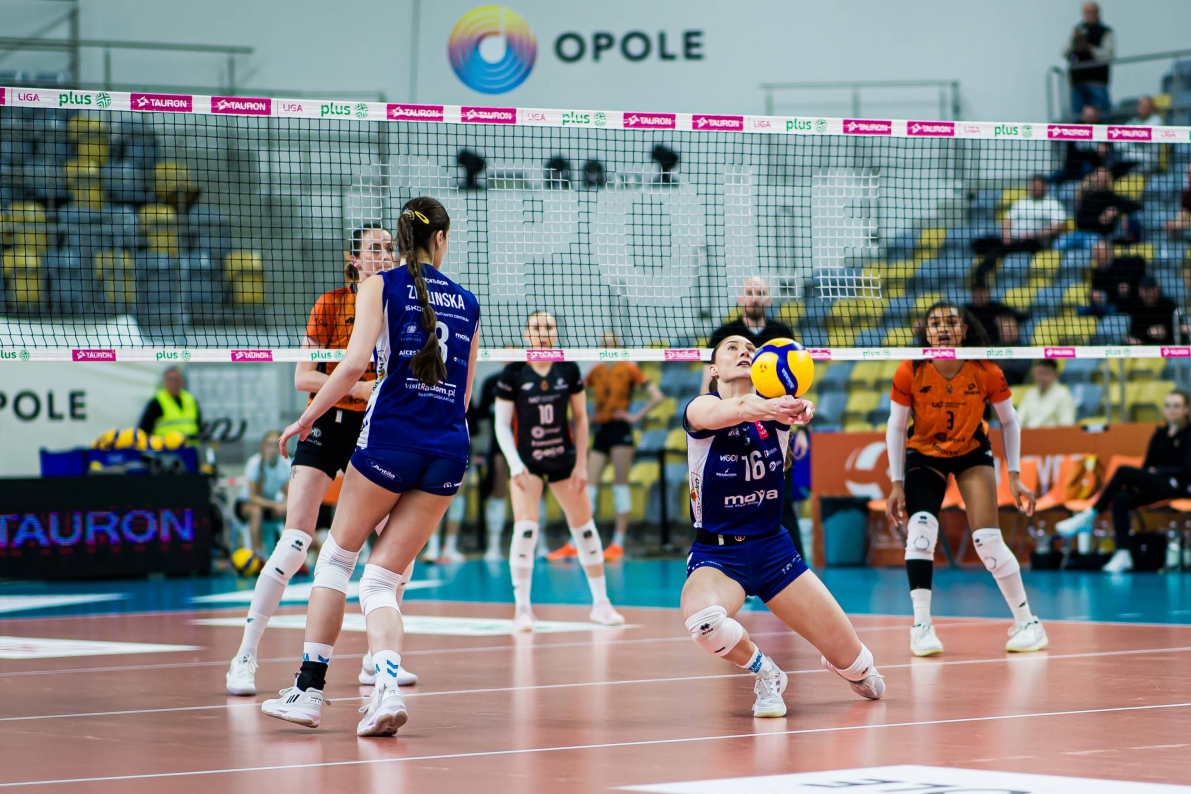 UNI Opole zyskuje 3. punkty [ZDJĘCIA]