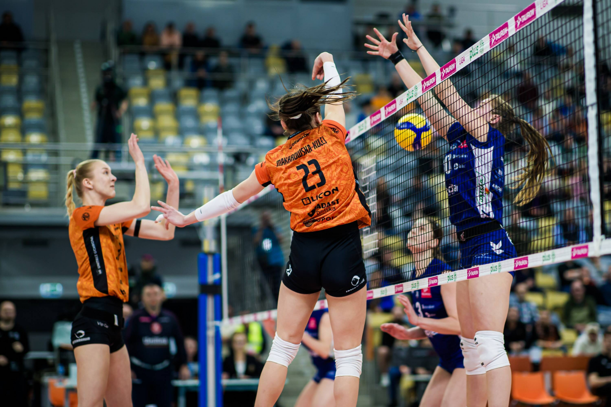 UNI Opole zyskuje 3. punkty [ZDJĘCIA]