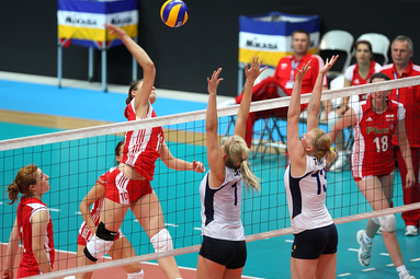 Wygrana juniorek w Tampere