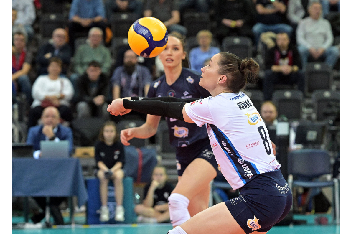 Tie-break w Łodzi kibice Budowlanych oglądali na stojąco [ZDJĘCIA]