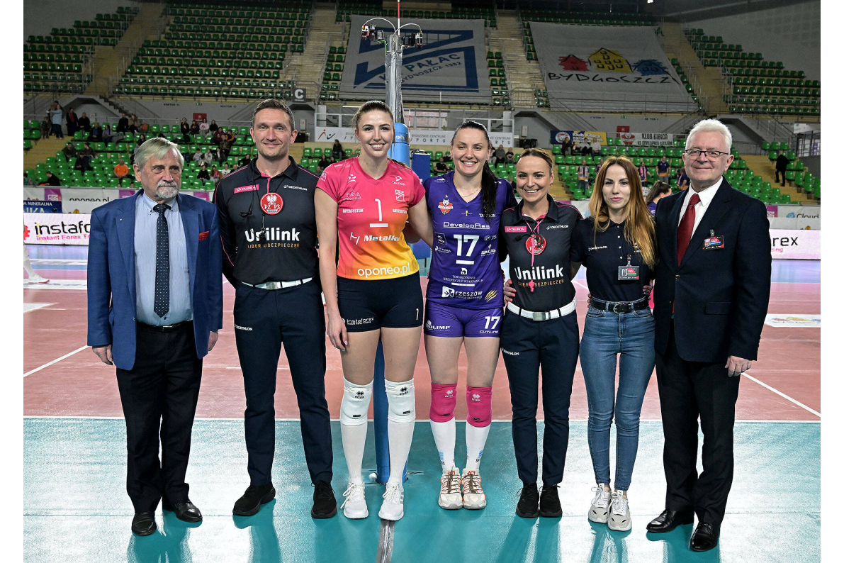 KS DevelopRes Rzeszów  wygrywa drugie spotkanie z Metalkas Pałacem Bydgoszcz i zostaje pierwszym półfinalistą TAURON Ligi [ZDJĘCIA]