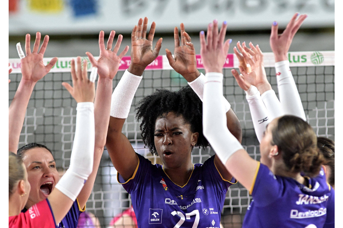 KS DevelopRes Rzeszów  wygrywa drugie spotkanie z Metalkas Pałacem Bydgoszcz i zostaje pierwszym półfinalistą TAURON Ligi [ZDJĘCIA]