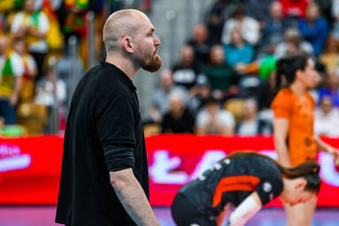 Nominowani w kategorii: Odkrycie trenerskie i trener sezonu 2025/2026 i : Bartłomiej Dąbrowski