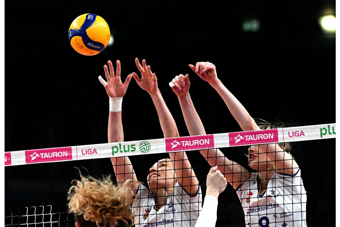 Batalia o złoto TAURON Ligi zakończona, medale i trofeum z Rzeszowa, po fantastycznym meczu zabrały zawodniczki PGE Budowlanych Łódź [ZDJĘCIA]