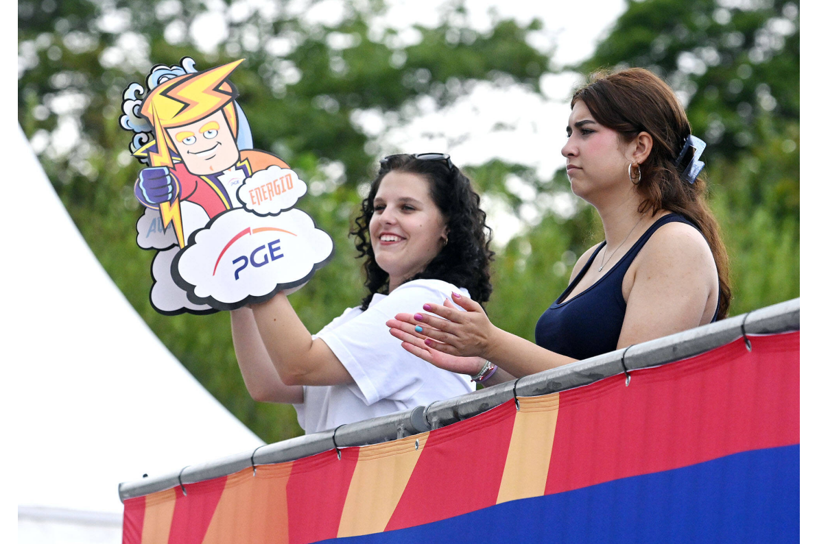 Fala pozytywnego dopingu nad Bałtykiem: Tak kibicowała Ustka na PGE Grand Prix [ZDJĘCIA}