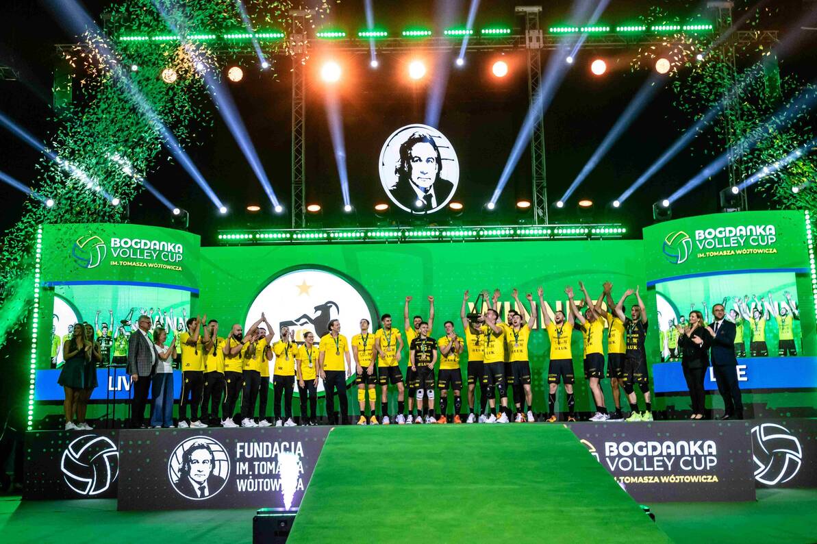 Olimpijscy medaliści, czyli plejada gwiazd w Lublinie. Jubileuszowy Bogdanka Volley Cup przy pełnych trybunach