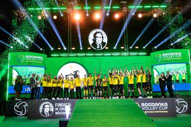 Olimpijscy medaliści, czyli plejada gwiazd w Lublinie. Jubileuszowy Bogdanka Volley Cup przy pełnych trybunach