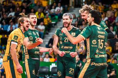 Aluron CMC Warta jak wielka PGE Skra? Michał Winiarski: Historia i sukcesy nie wchodzą na boisko [WIDEO]