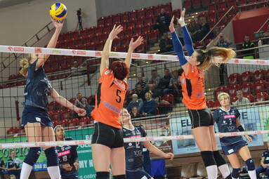 KSZO OSTROWIEC vs Tauron MKS Dąbrowa Górnicza