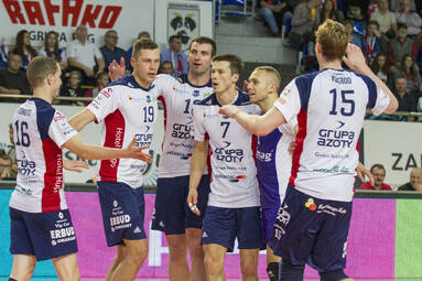 Środa z PlusLigą: ZAKSA Kędzierzyn-Koźle - Jastrzębski Węgiel 3:0