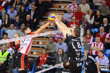 Niedziela z PlusLigą: Asseco Resovia Rzeszów – Cuprum Lubin 2:3